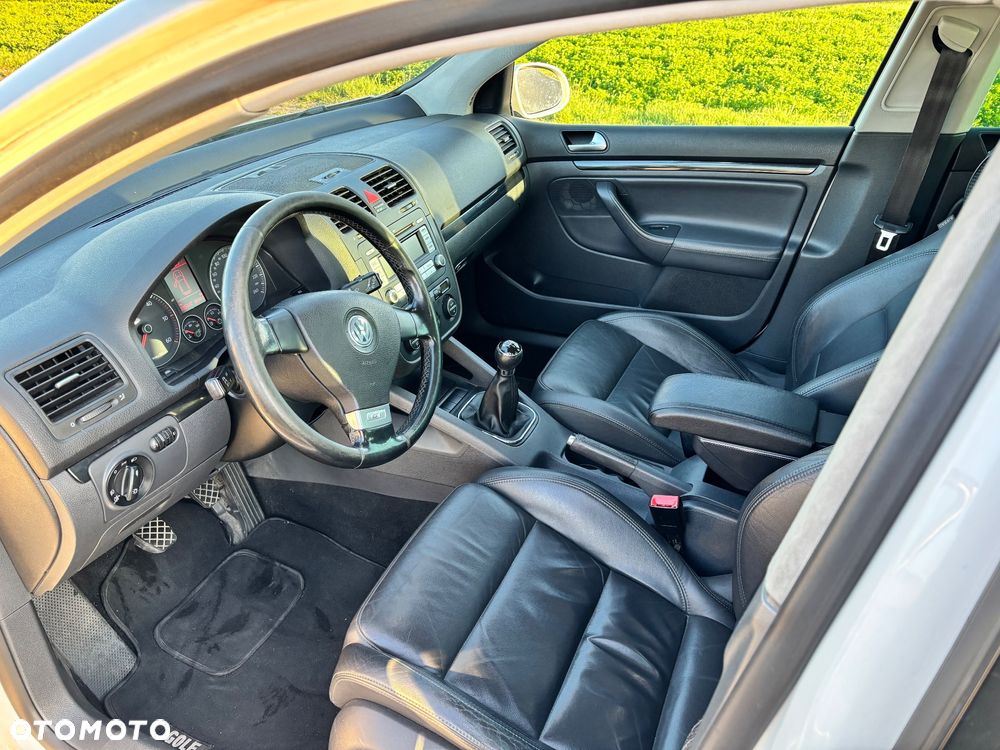 Volkswagen Golf 1.9 TDI GT Sport - 10