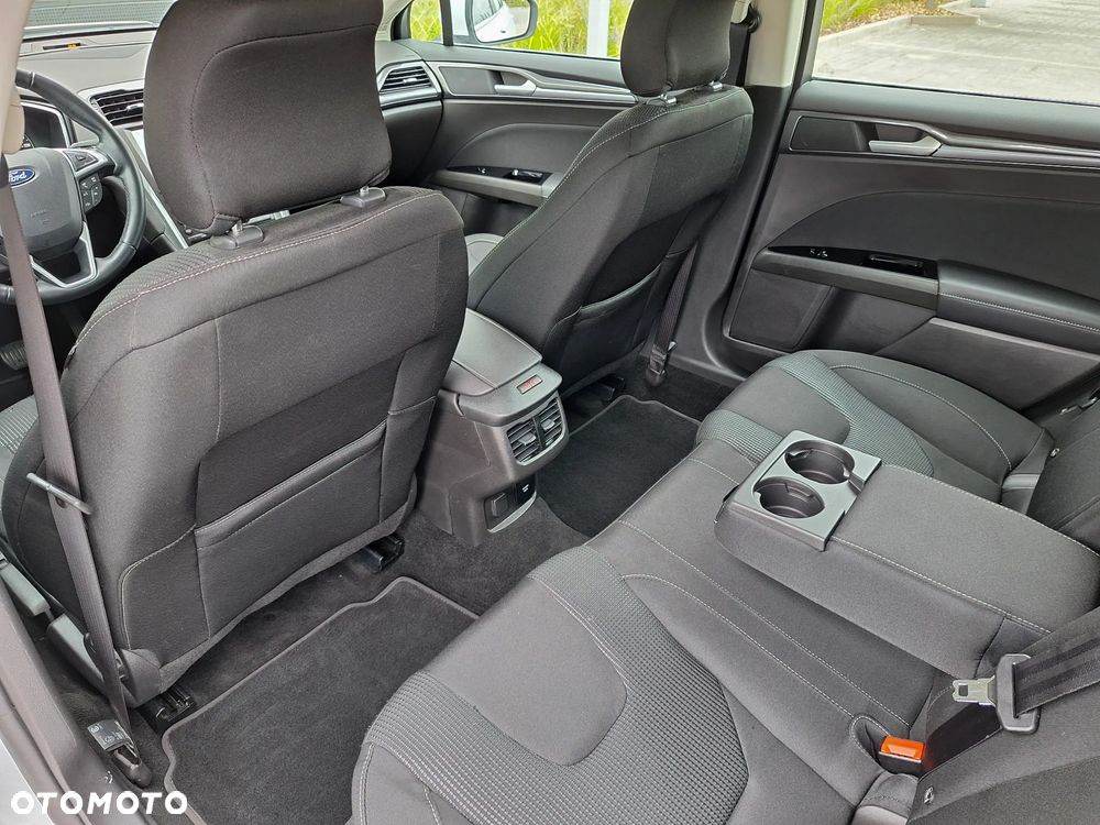 Ford Mondeo 2.0 EcoBlue Titanium - 20