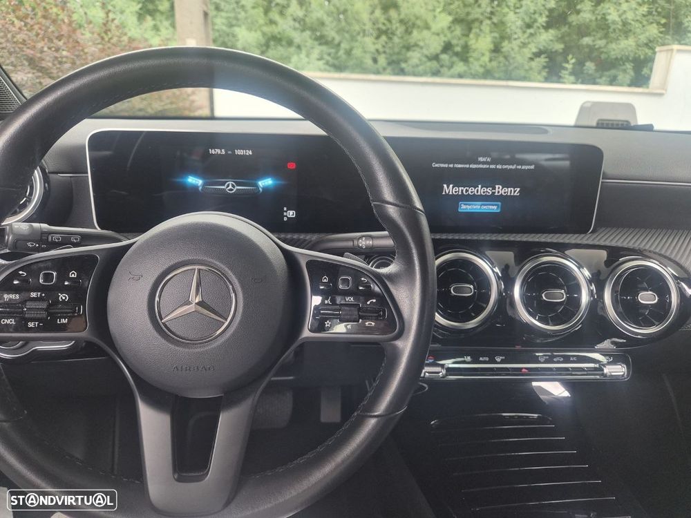 Mercedes-Benz A 180 d 7G-DCT - 22