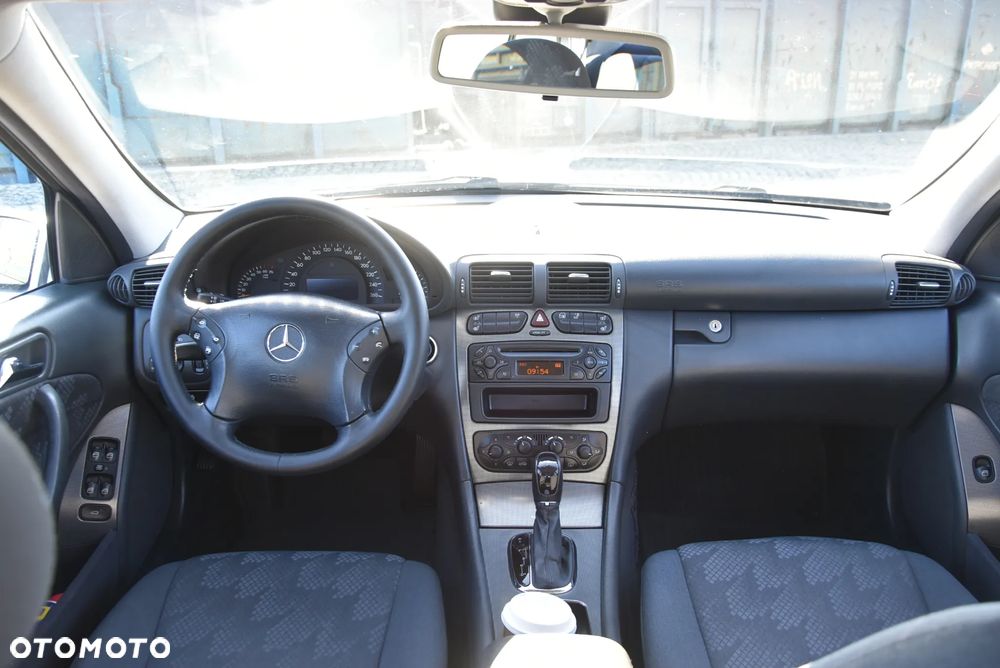 Mercedes-Benz Klasa C 180 Kompressor Automatik Avantgarde - 8