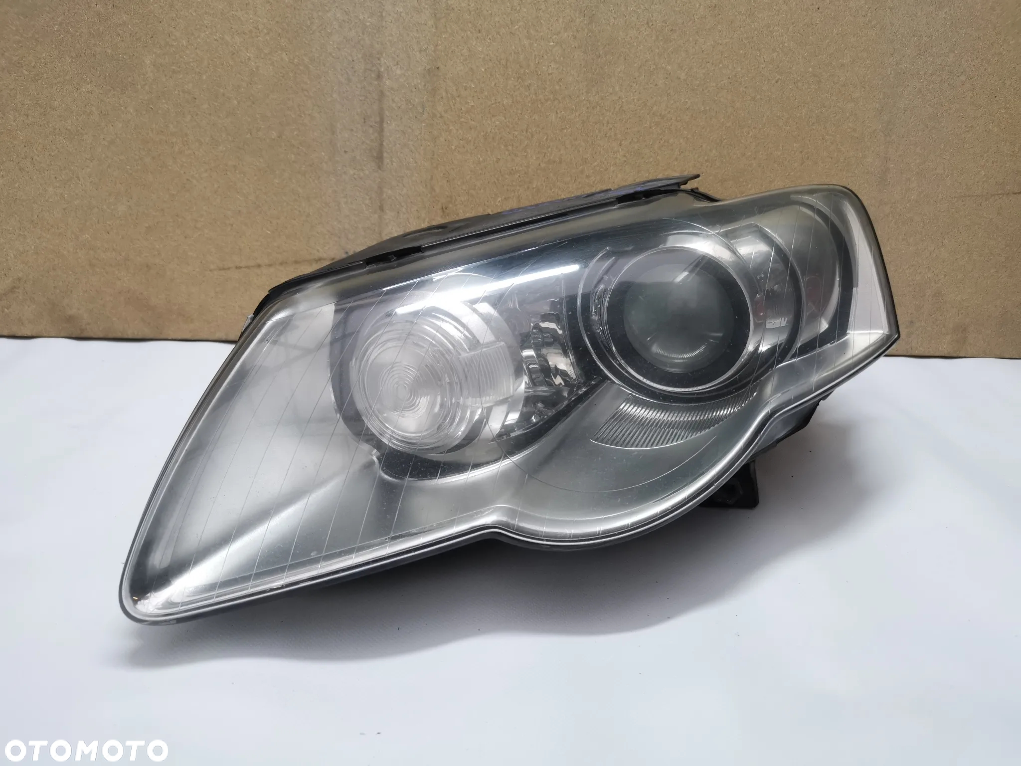 VW Passat B6 Lampa Lewa BI-Xenon Skrętny 3C0941751G - 2