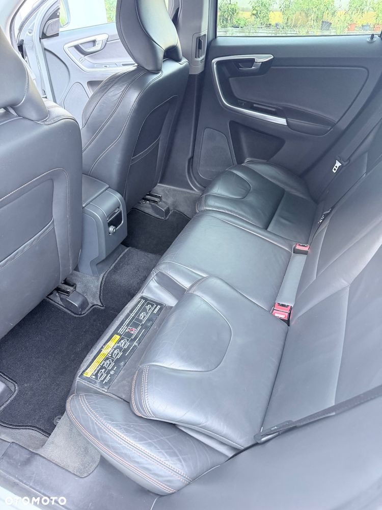 Volvo XC 60 - 14