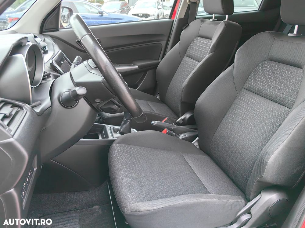 Suzuki Swift 1.2 Dualjet 12V MHEV Spirit - 16