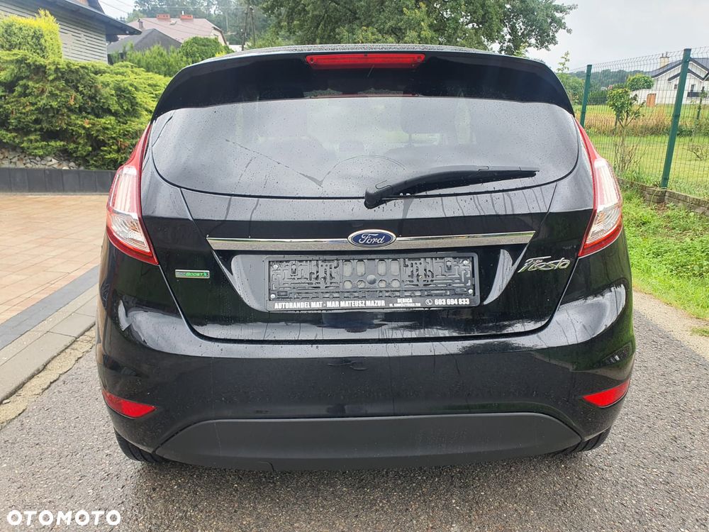 Ford Fiesta 1.0 EcoBoost S&S TITANIUM - 17