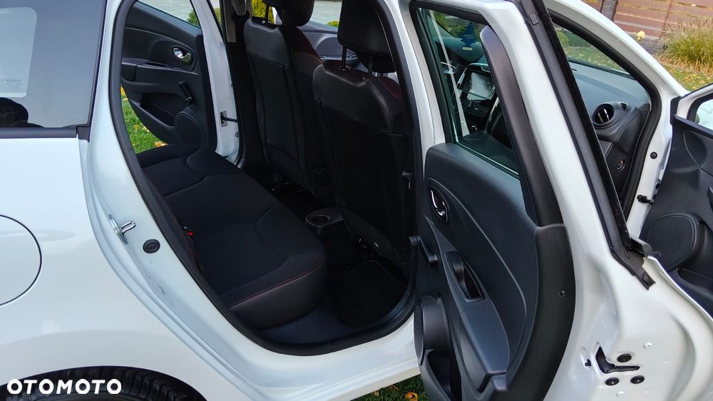 Renault Clio 1.2 16V 75 Experience - 31