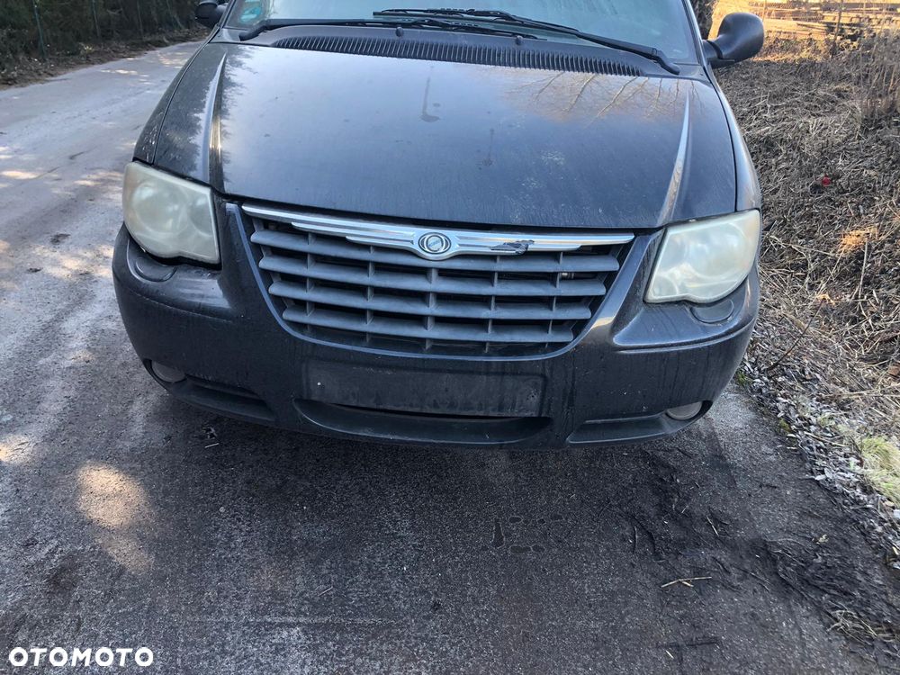 ZDERZAK PRZÓD PRZEDNI CZARNY NA SPRYSKI CHRYSLER VOYAGER IV 4 LIFT 05-08r.  XENON CZARNY  LIFT - 1