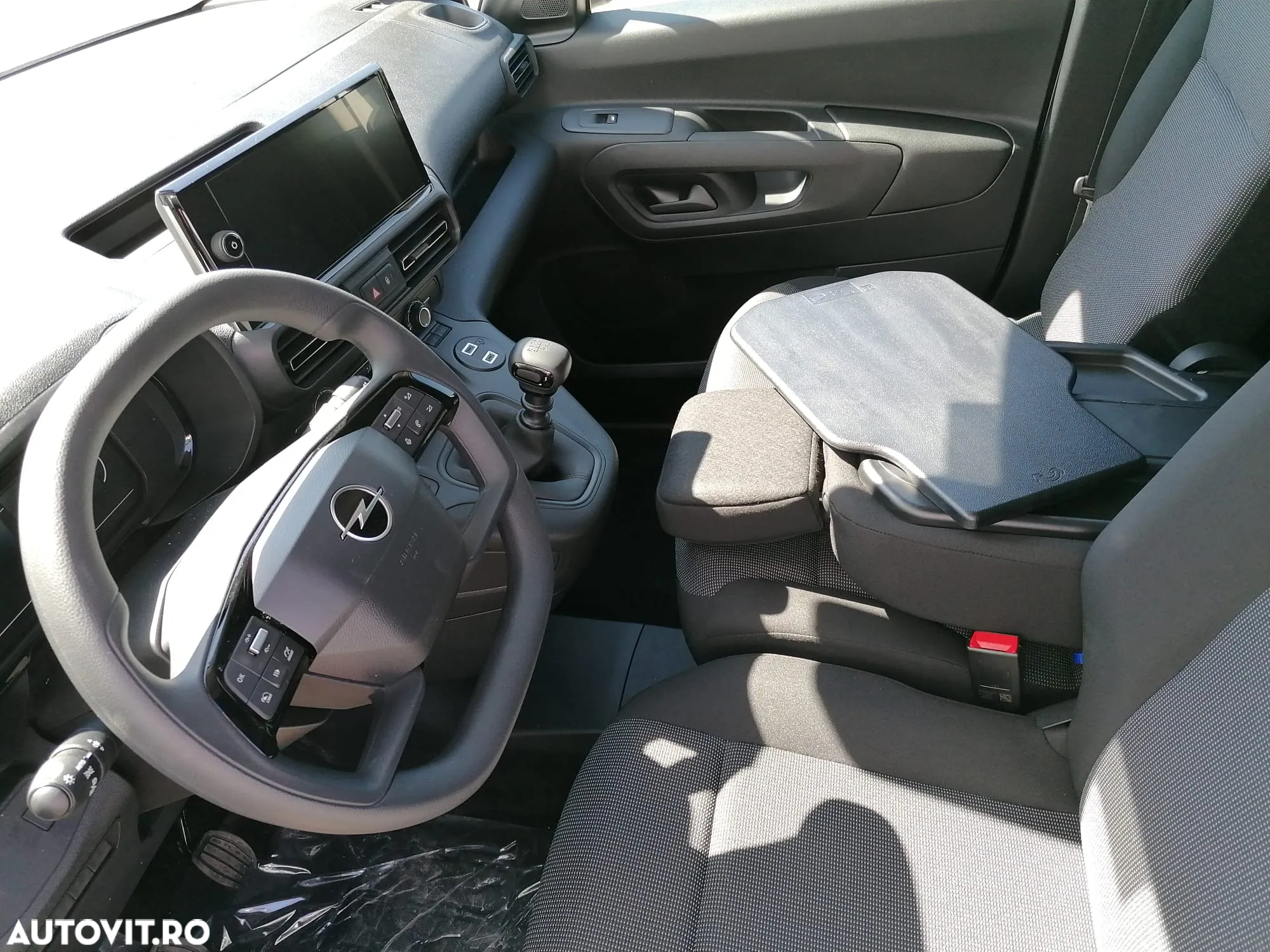 Opel COMBO VAN - 11