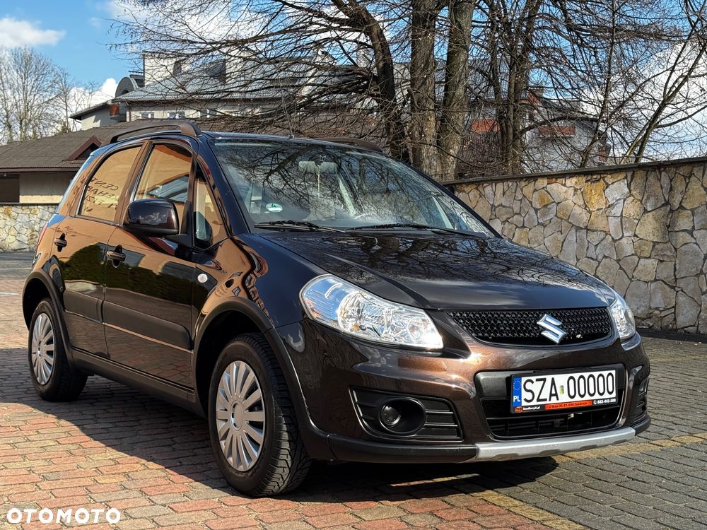 Suzuki SX4 1.6 Premium - 4