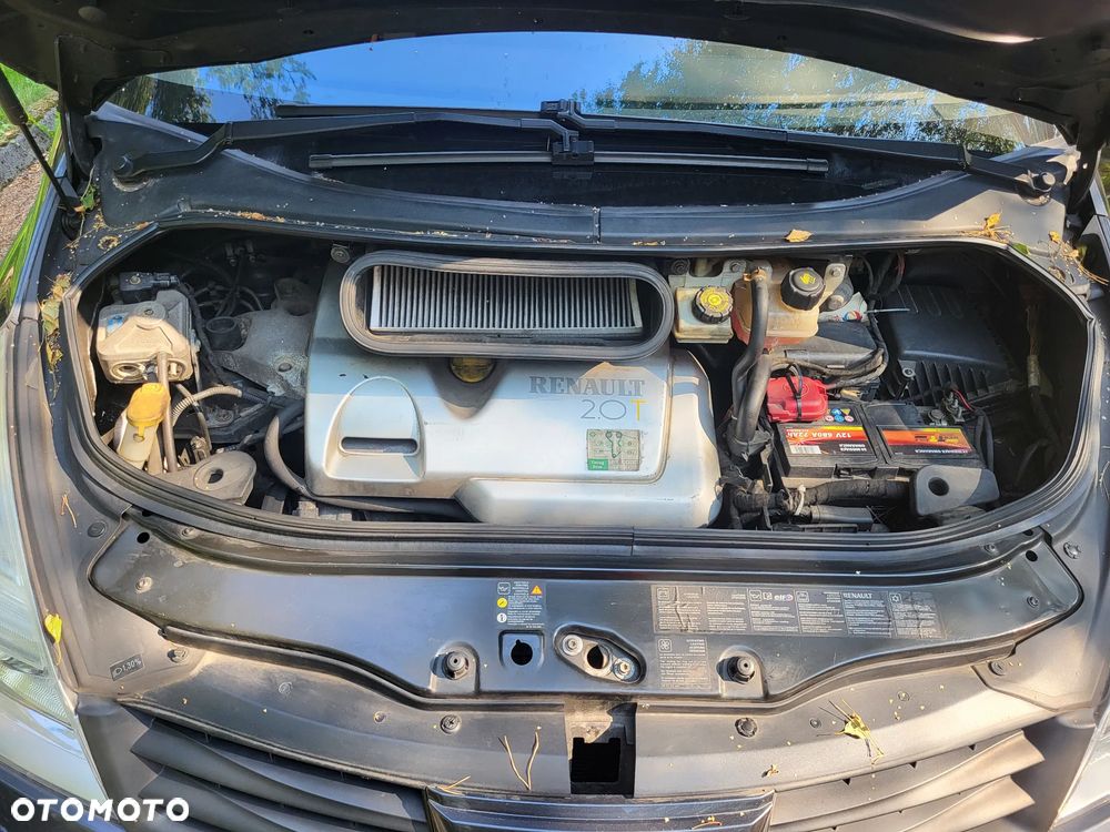 Renault Espace 2.0T Privilege - 23