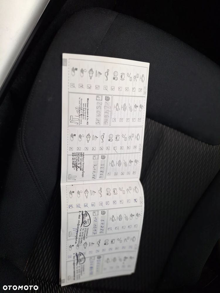 BMW Seria 1 114i Sport Line - 22