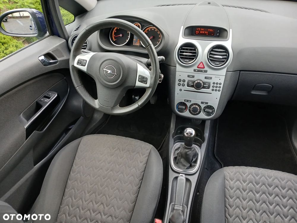Opel Corsa - 27