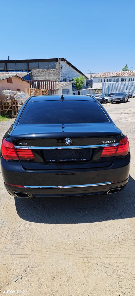 BMW Seria 7 740d xDrive - 5