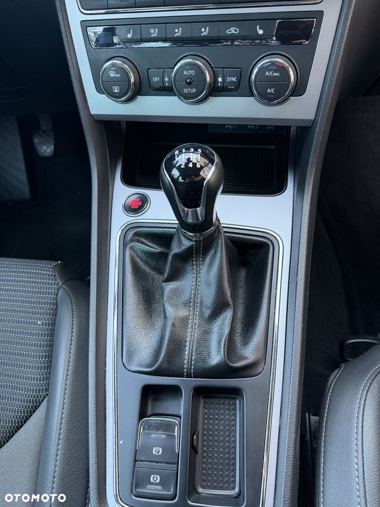 Seat Leon 1.4 TSI Xcellence S&S - 23