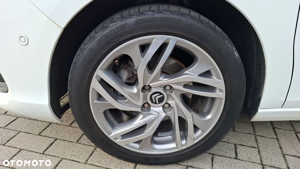 Citroën C4 1.6 VTi Exclusive - 23