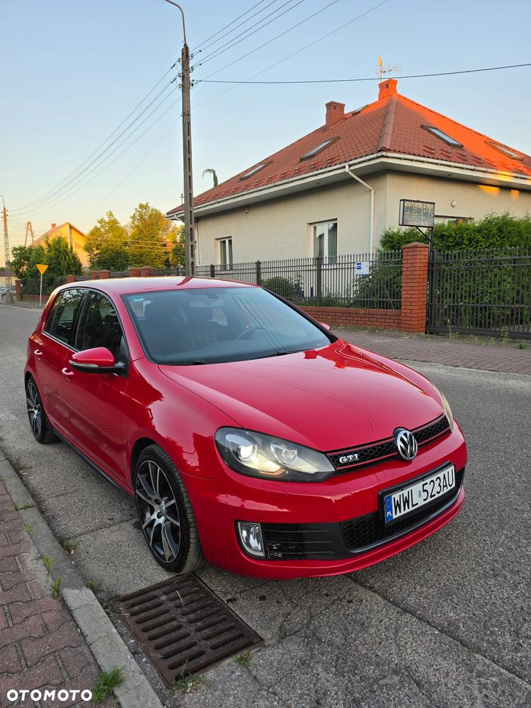 Volkswagen Golf 2.0 TSI GTI - 3