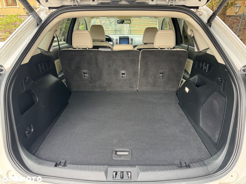 Ford Edge - 33