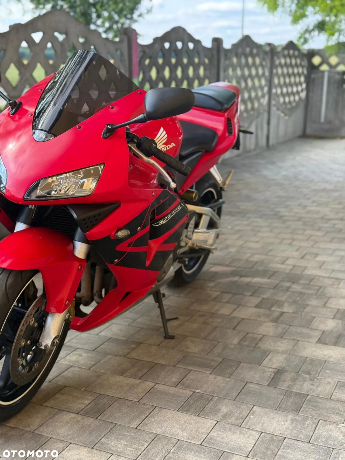 Honda CBR - 7