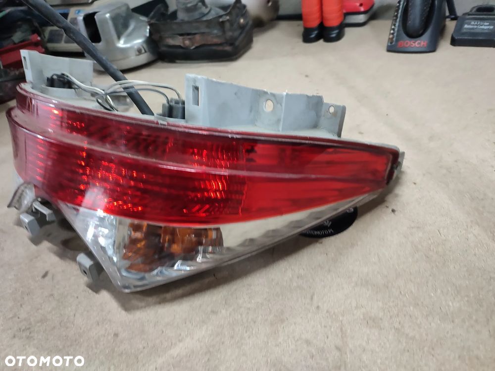 Lampa tył, tylna Suzuki Burgman 125 - 6