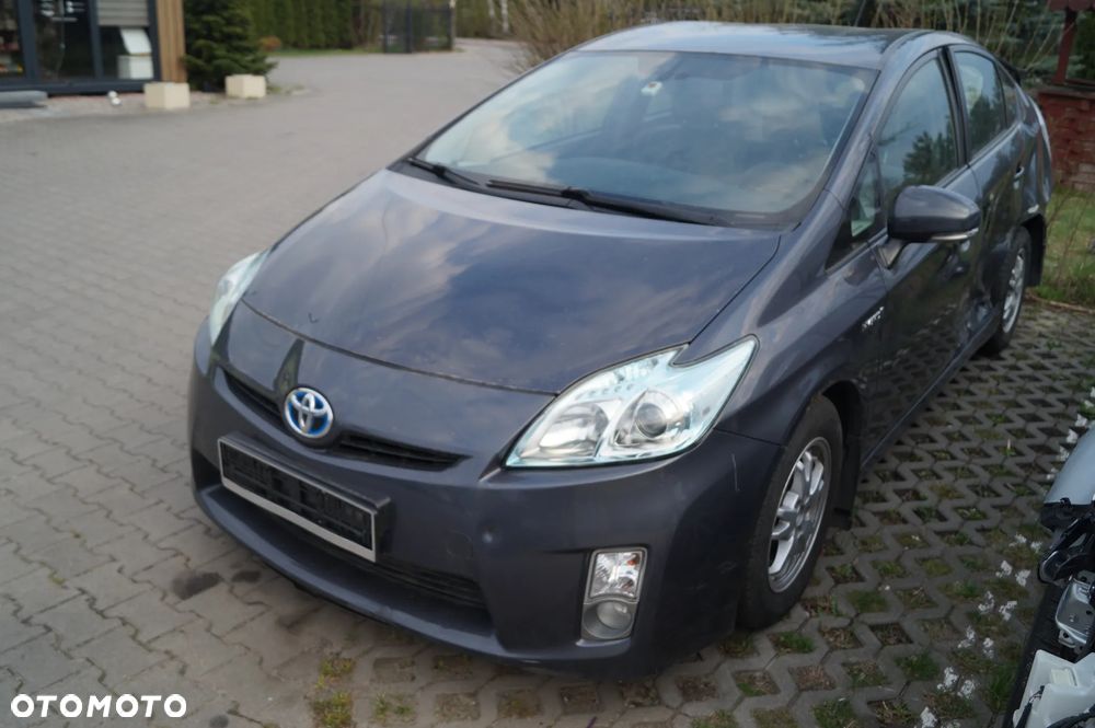 SILNIK 1.8 PRIUS AURIS - 2