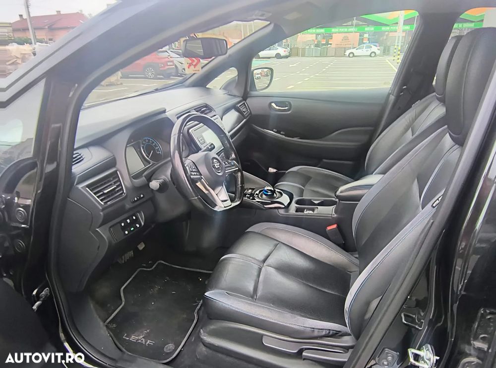 Nissan LEAF 40kWh 147CP Tekna - 4