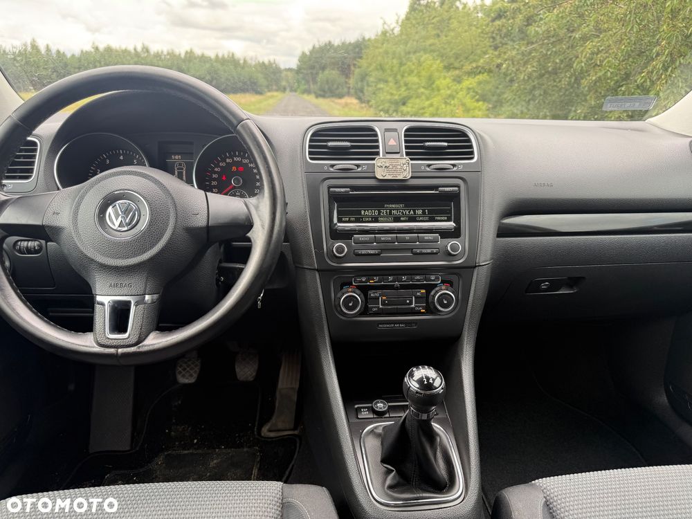 Volkswagen Golf - 5