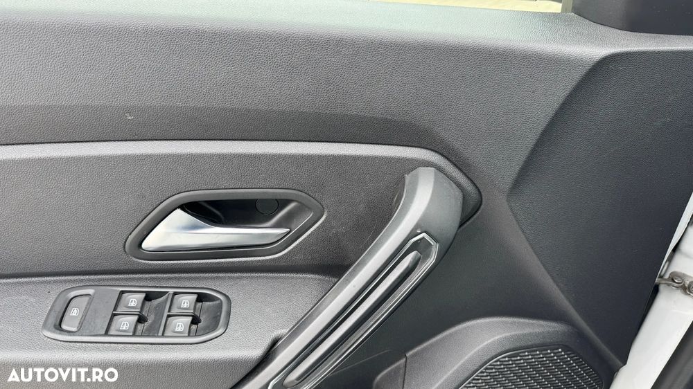 Dacia Duster 1.5 Blue dCi 4WD Comfort - 6