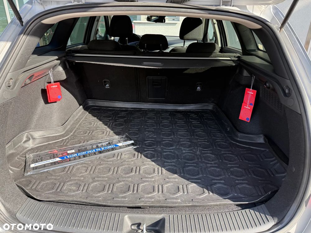 Hyundai i30 1.5 T-GDI 48V Smart - 14