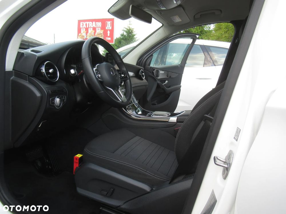 Mercedes-Benz GLC 200 4-Matic - 5