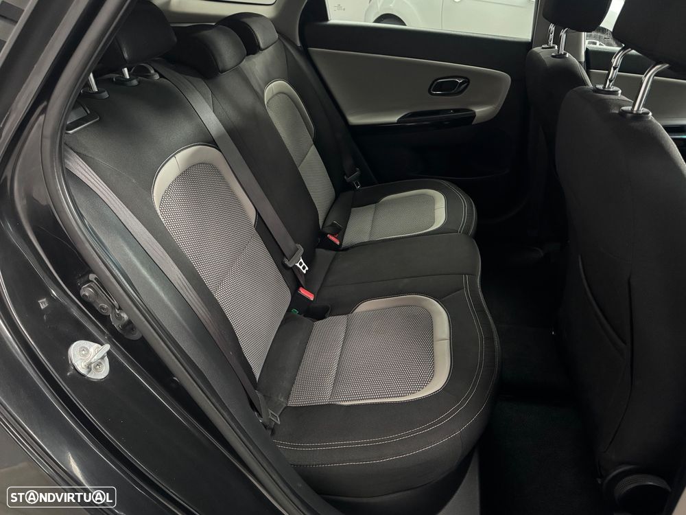 Kia Ceed SW 1.6 CRDi Prime - 10