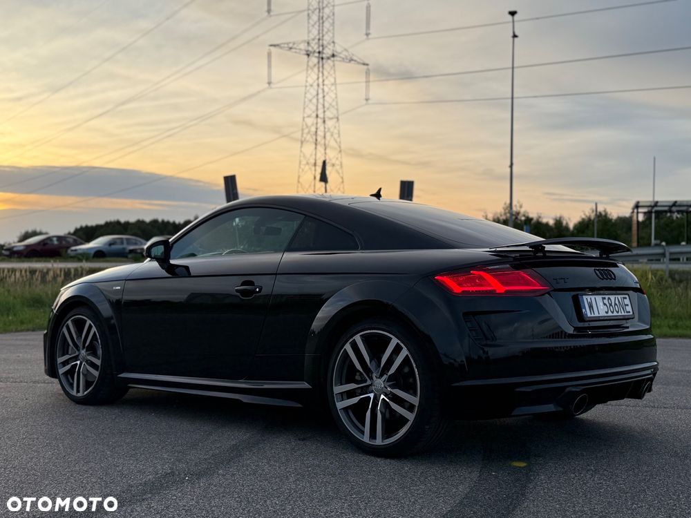 Audi TT Coupé - 19