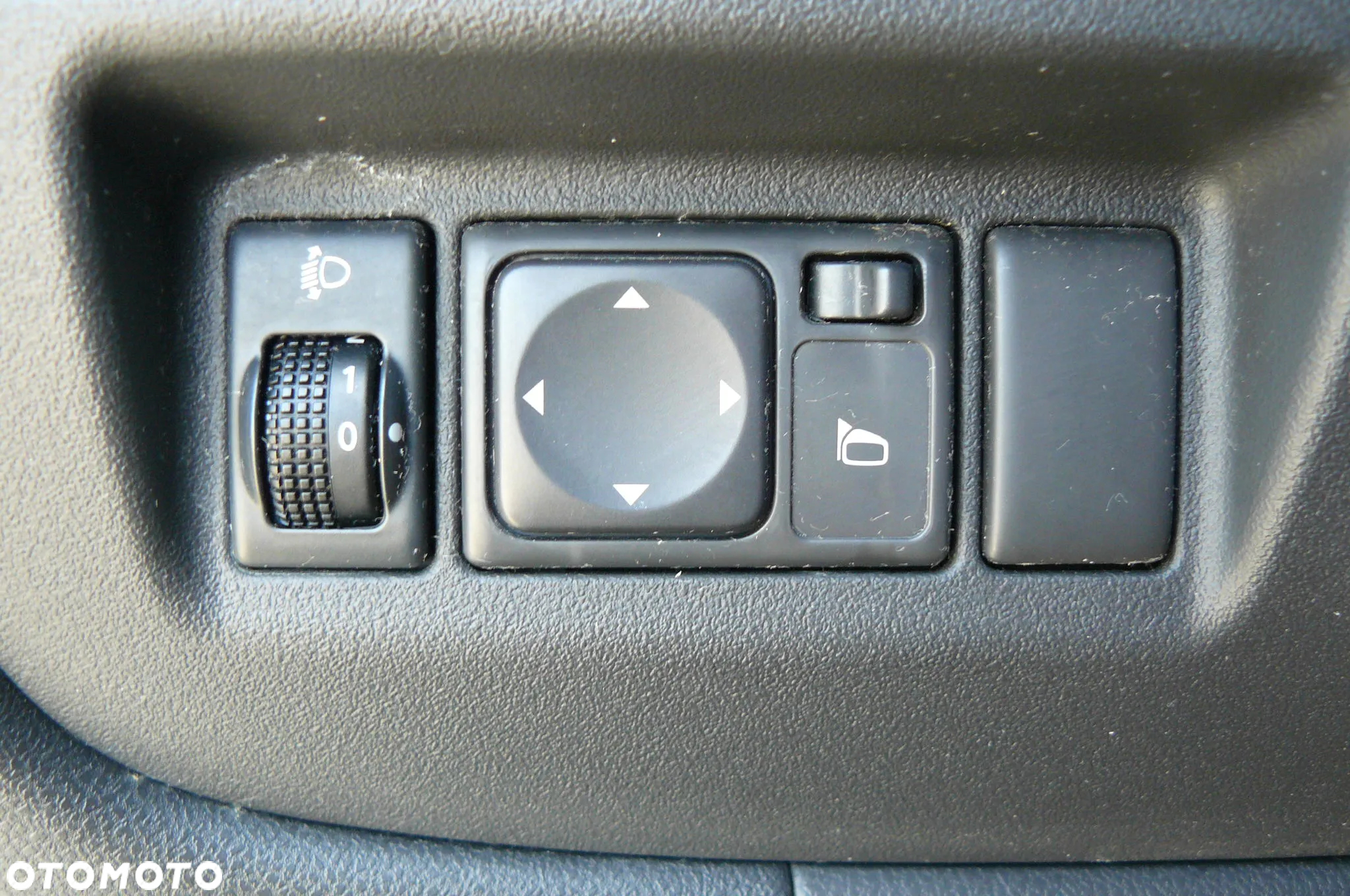 Nissan Micra - 27