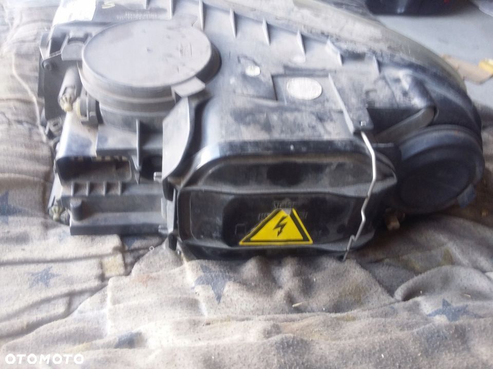 LAMPA PRAWY PRZÓD VW TOUAREG EUROPA 02-06 - 5