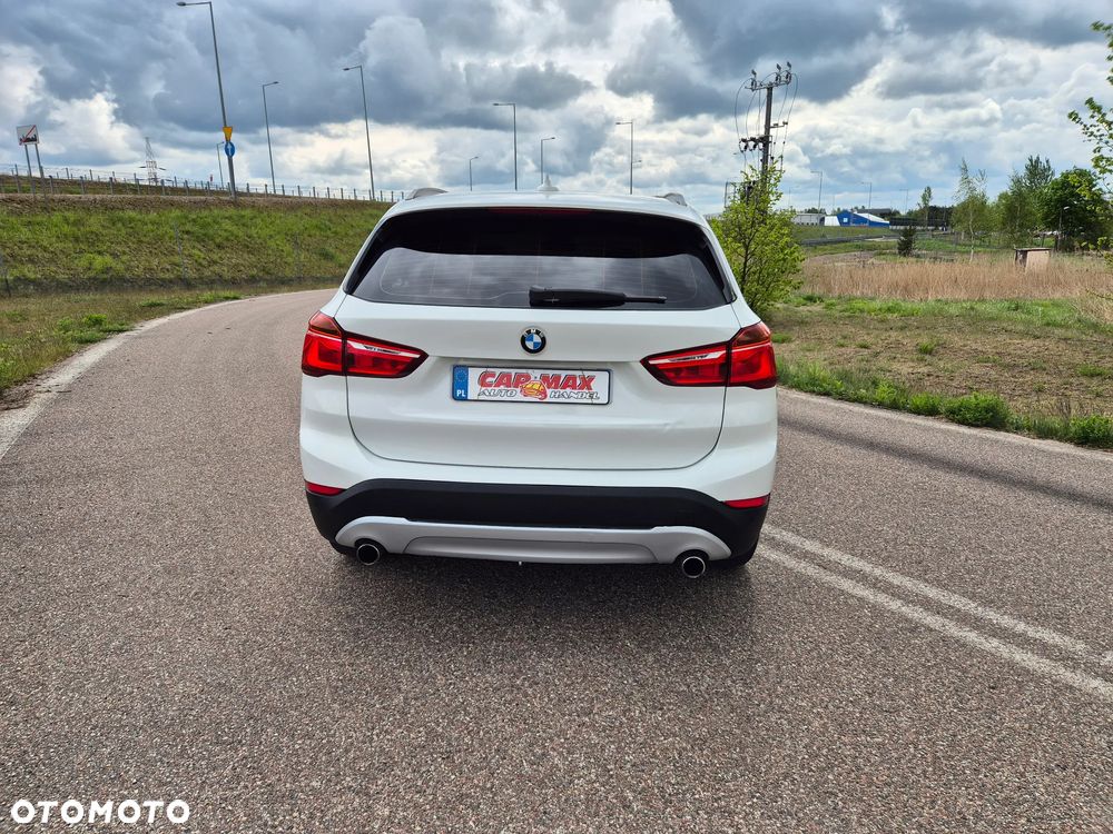 BMW X1 xDrive20d xLine - 15