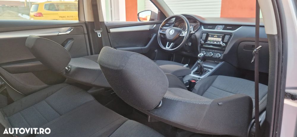 Skoda Octavia - 13