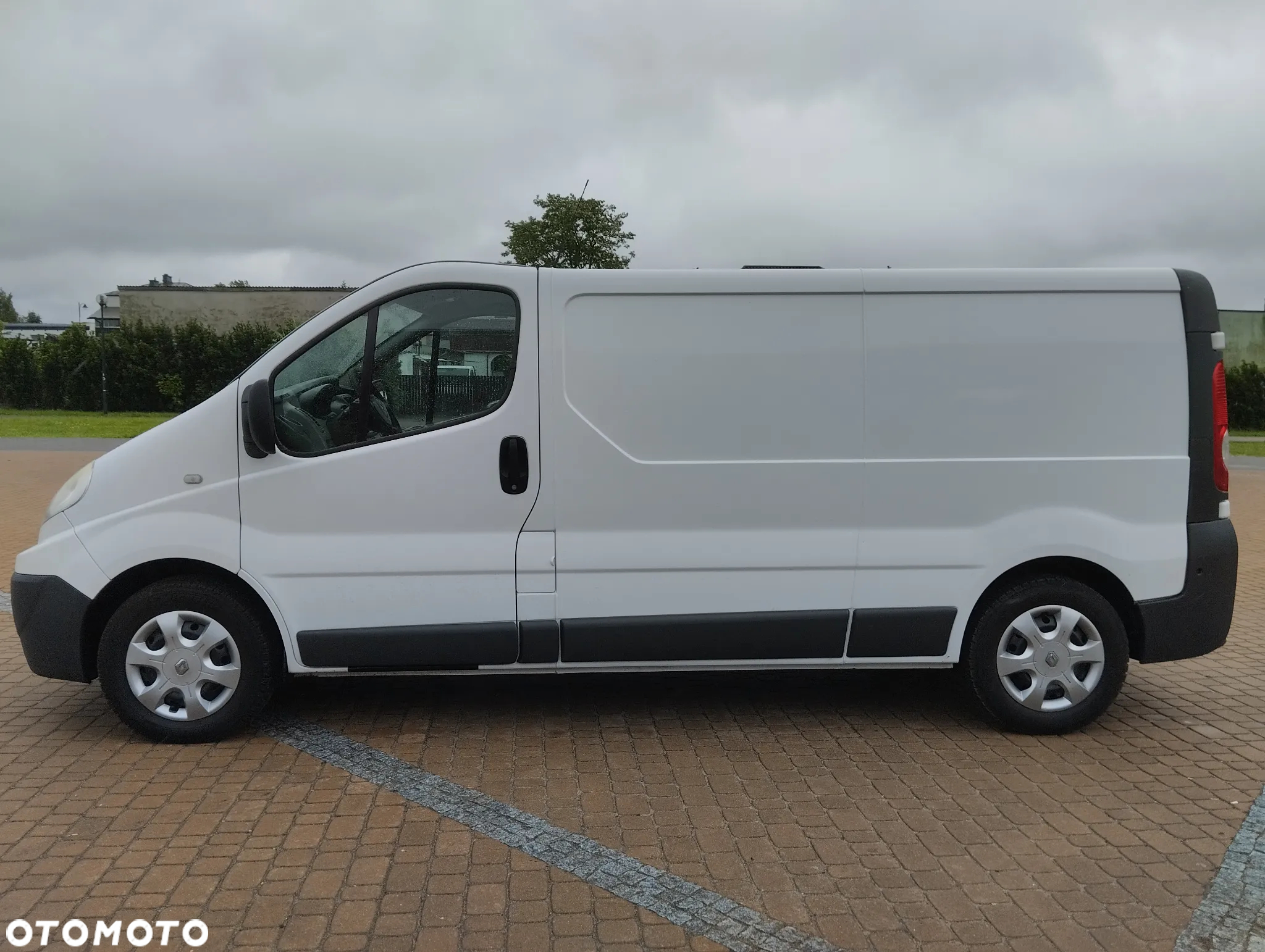 Renault Trafic 2.0 115 KM !!! L2 H1 Długi TYLKO 198 tys.km !!! KLIMA ! SPROWADZONY/ZAREJESTROWANY !!! ŁADNY I ZADBANY !!!Nie Vivaro - 13