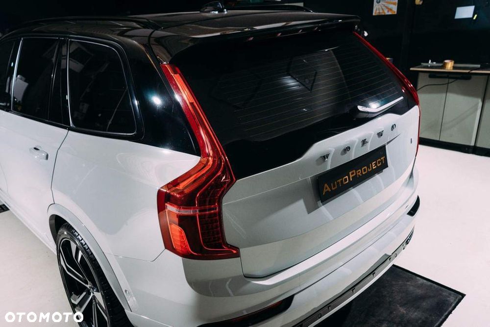 Volvo XC 90 - 7