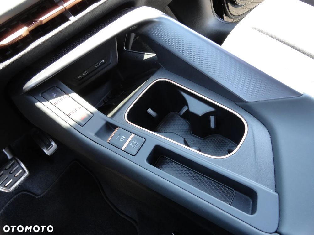 Cupra Terramar 2.0 TSI 4Drive DSG VZ - 18