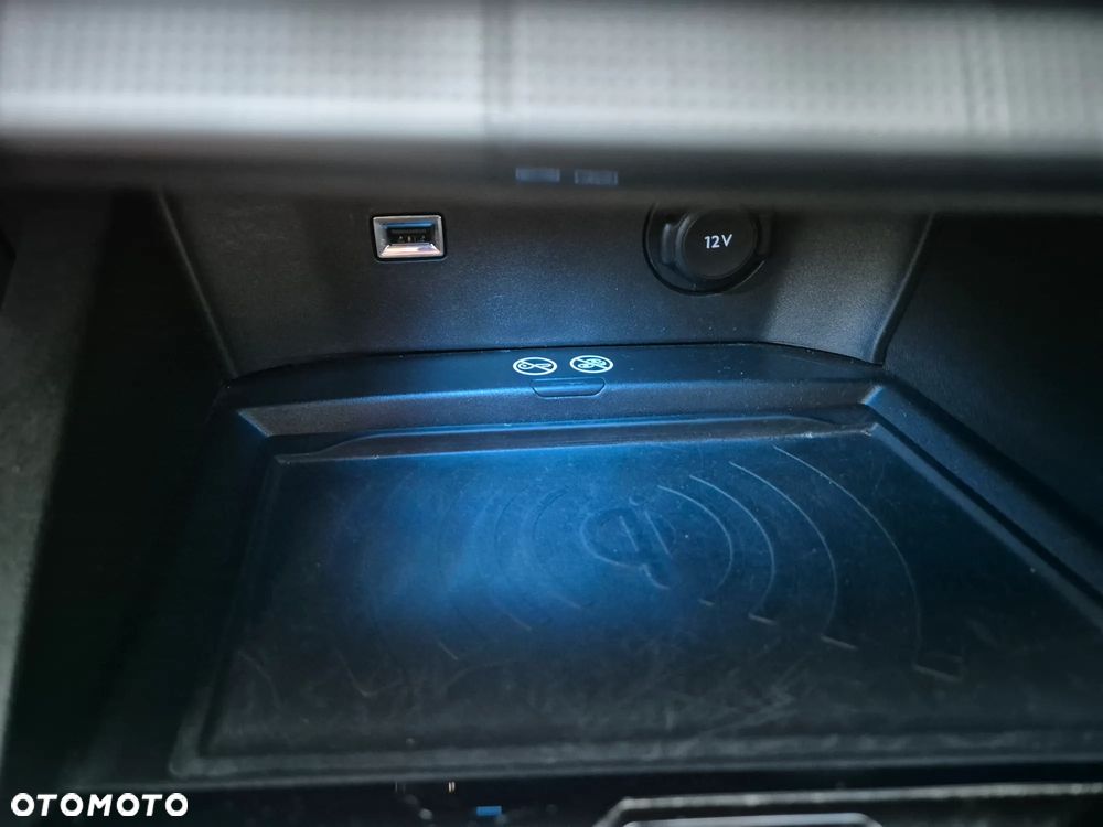 Peugeot 3008 - 17
