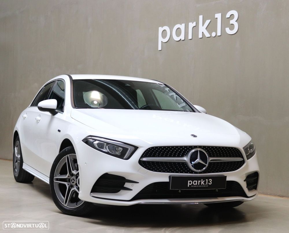 Mercedes-Benz A 250 e AMG Line - 1