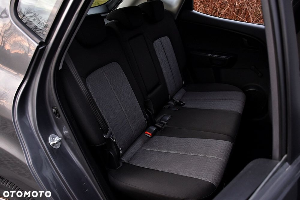 Kia Venga 1.4 CVVT Fifa World Cup Edition - 34