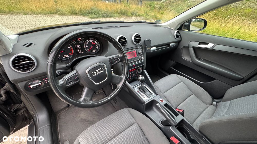 Audi A3 Sportback - 18