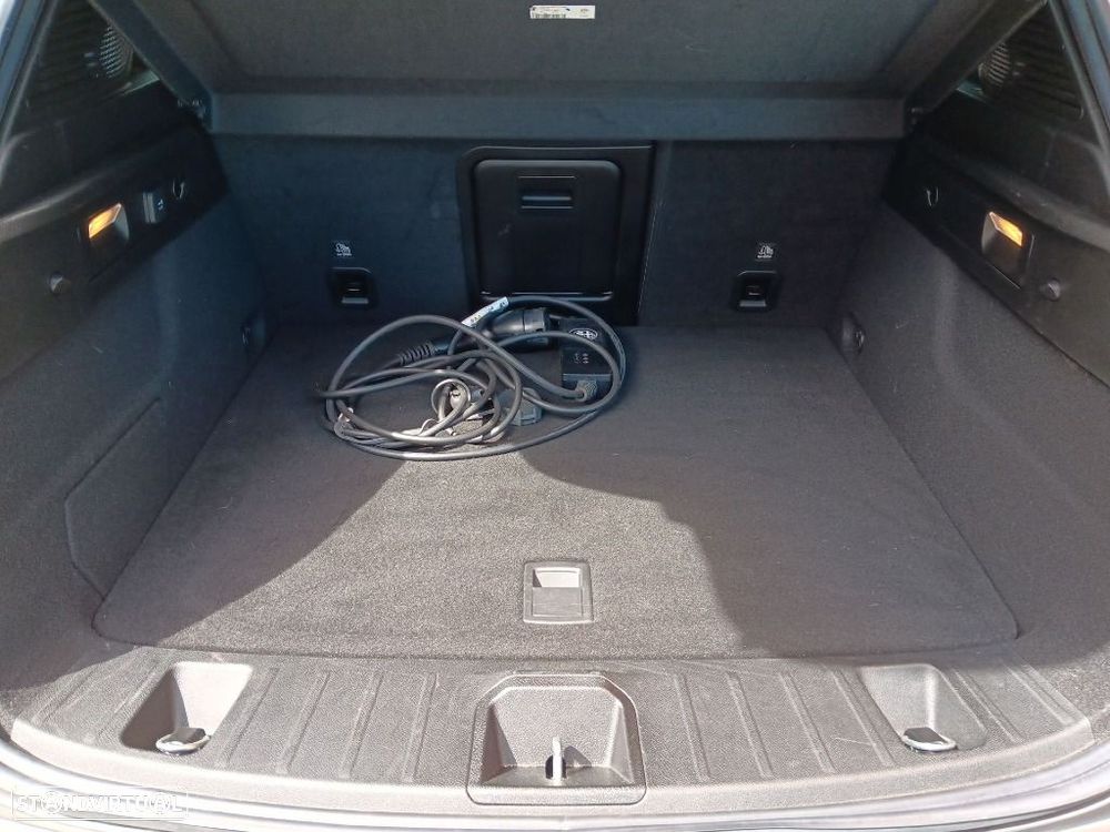 Alfa Romeo Tonale 1.3 Plug-In Hybrid Sprint e-AWD — fotografia 32