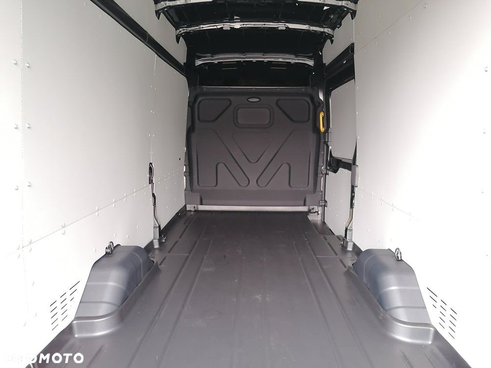 Ford Transit VAN L4 - 12