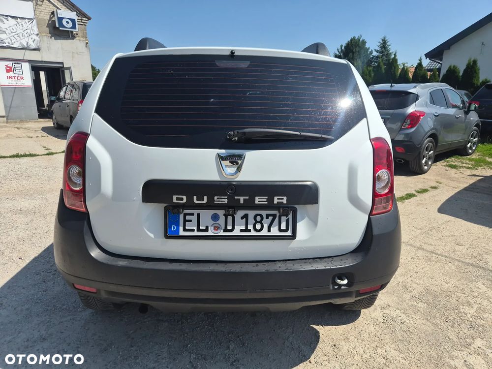 Dacia Duster 1.6 16V 105 4x2 Laureate - 8