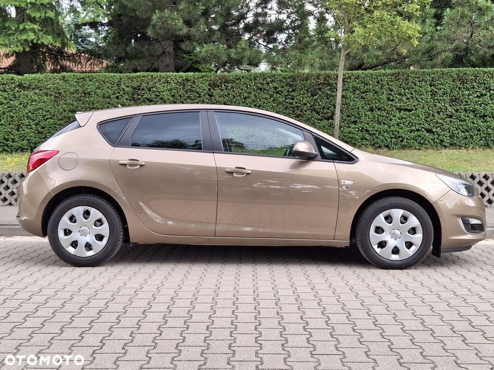 Opel Astra - 3