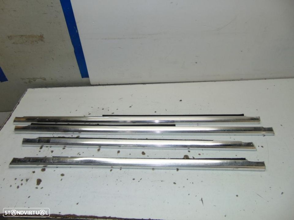 Mercedes W115, 114, raspadores - 1