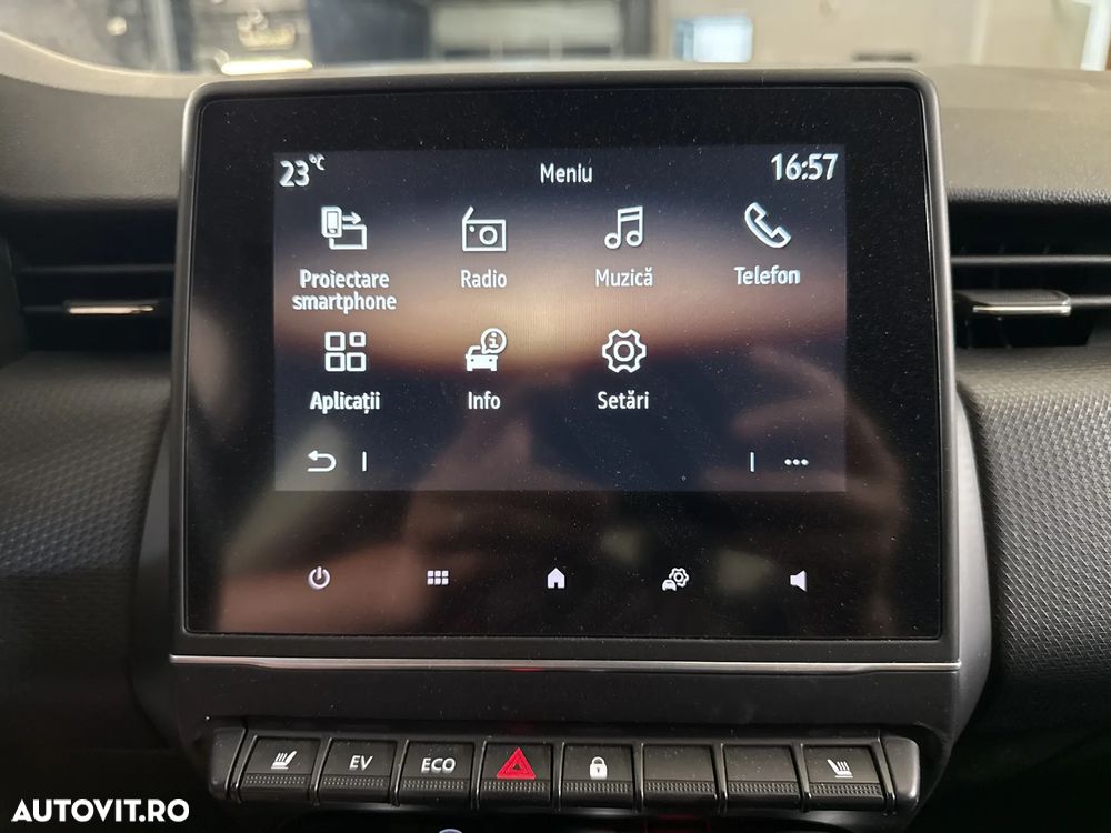 Renault Clio - 20