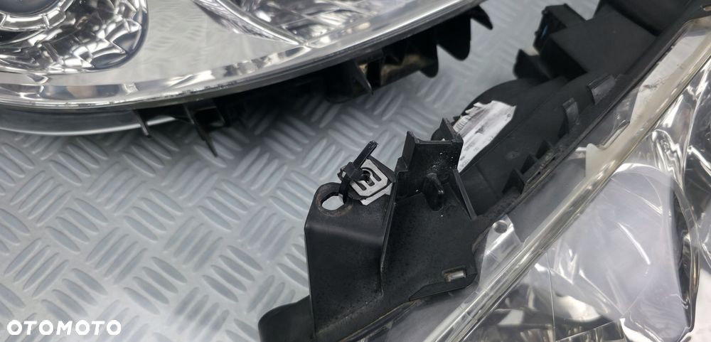reflektor lampa prawa prawy lewa lewy przód przednia PEUGEOT 307 LIFT HB SW - 6