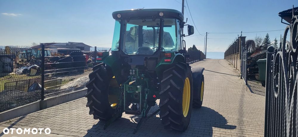 John Deere 5215 Napęd 4X4 - 12