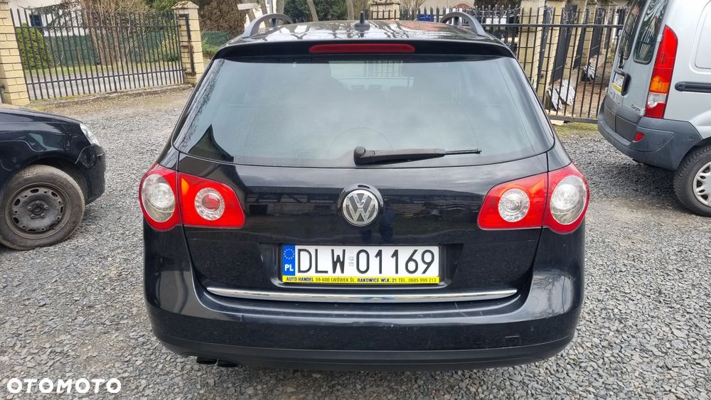 Volkswagen Passat Variant 2.0 TDI DPF DSG Comfortline - 8
